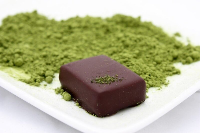 Green Tea and Dark Chocolate: Seven Steps to Guiding Your Brain for Success in 2017